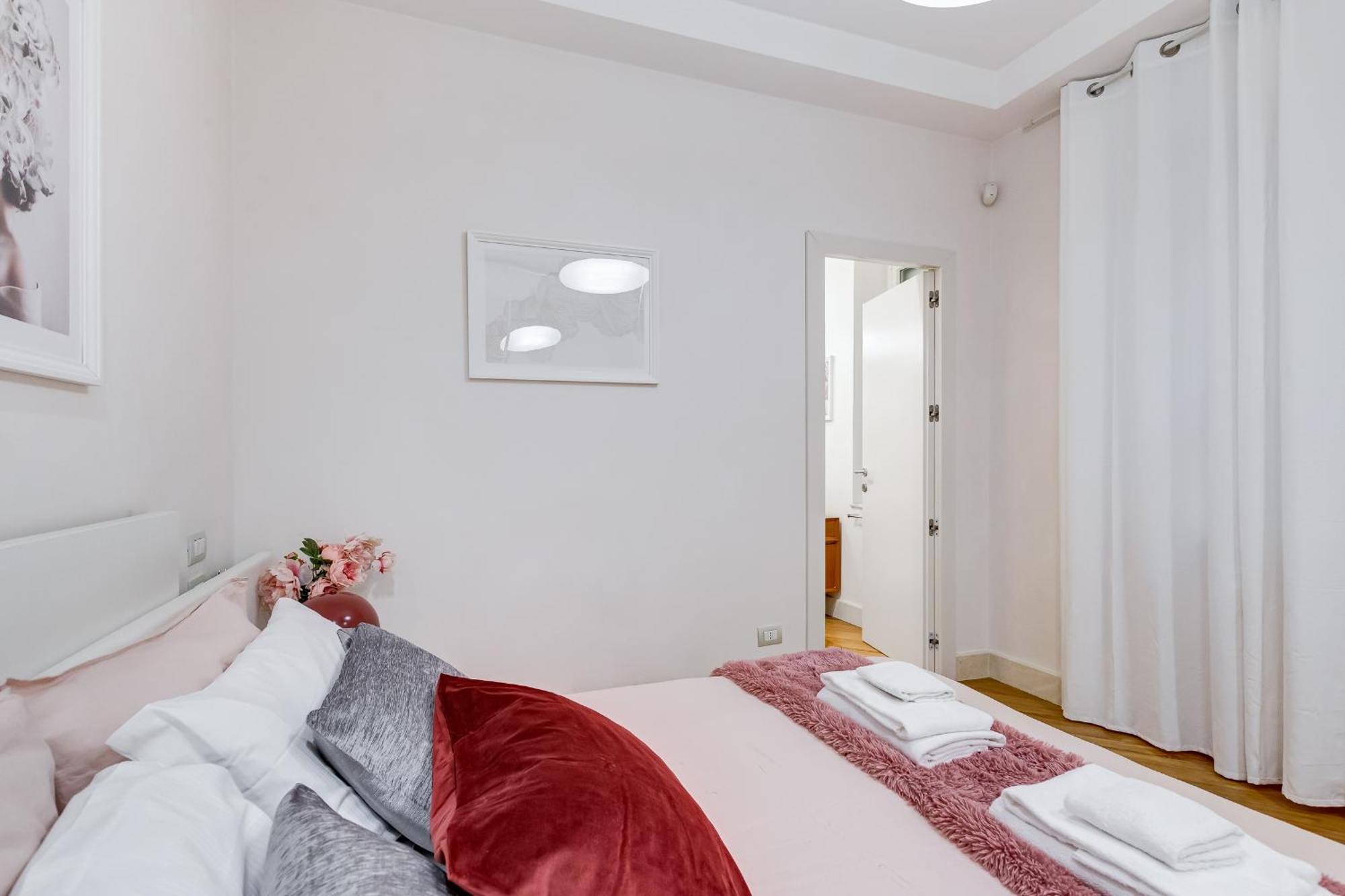 Bdc - The Platinum 2-bdr @spanish Steps *