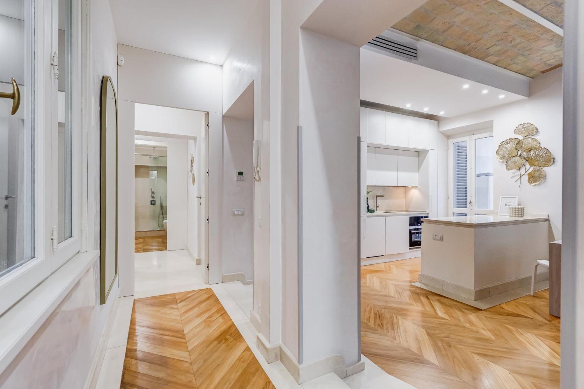 Bdc - The Platinum 2-bdr @spanish Steps Apartment