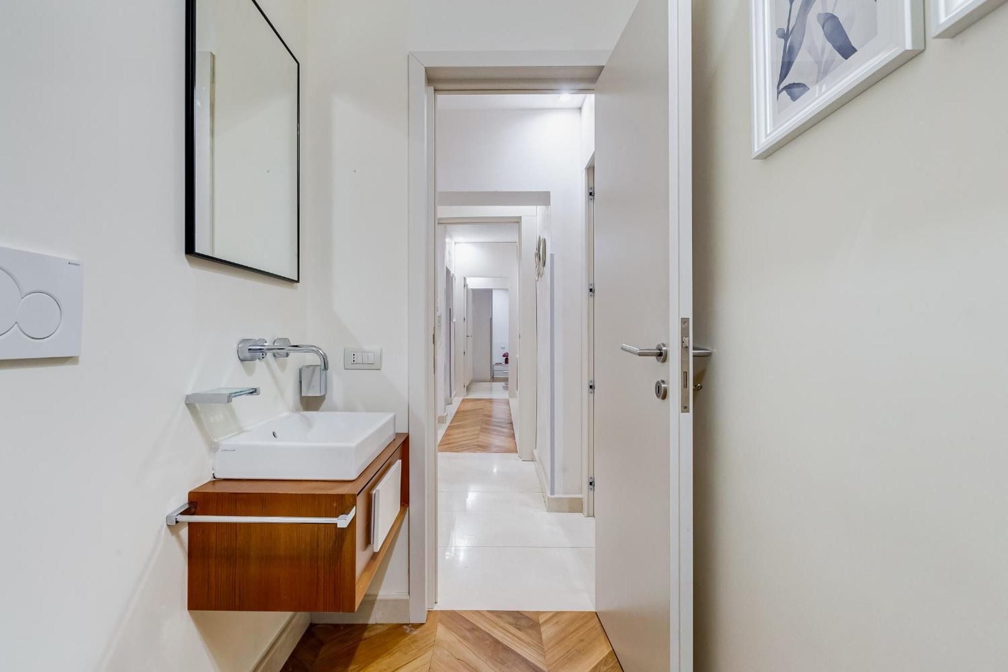 Bdc - The Platinum 2-bdr @spanish Steps Apartment *